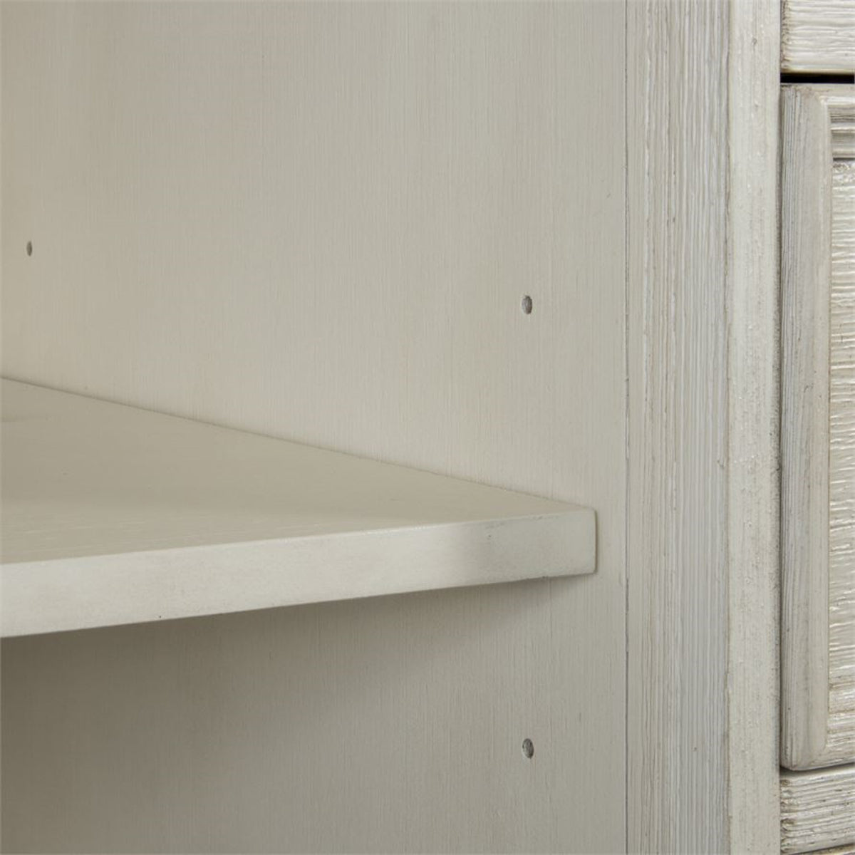 Liberty Funiture Bayside Gentleman's Chest in Antique White