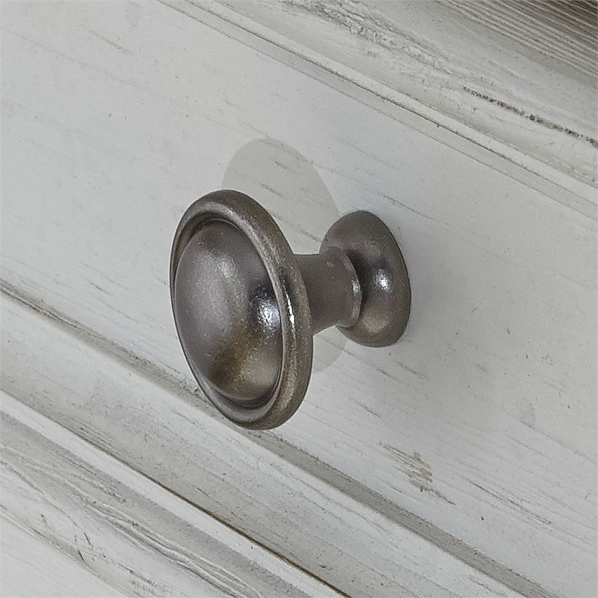 Liberty Furniture Allyson Park Drawer Chest in Wirebrushed White