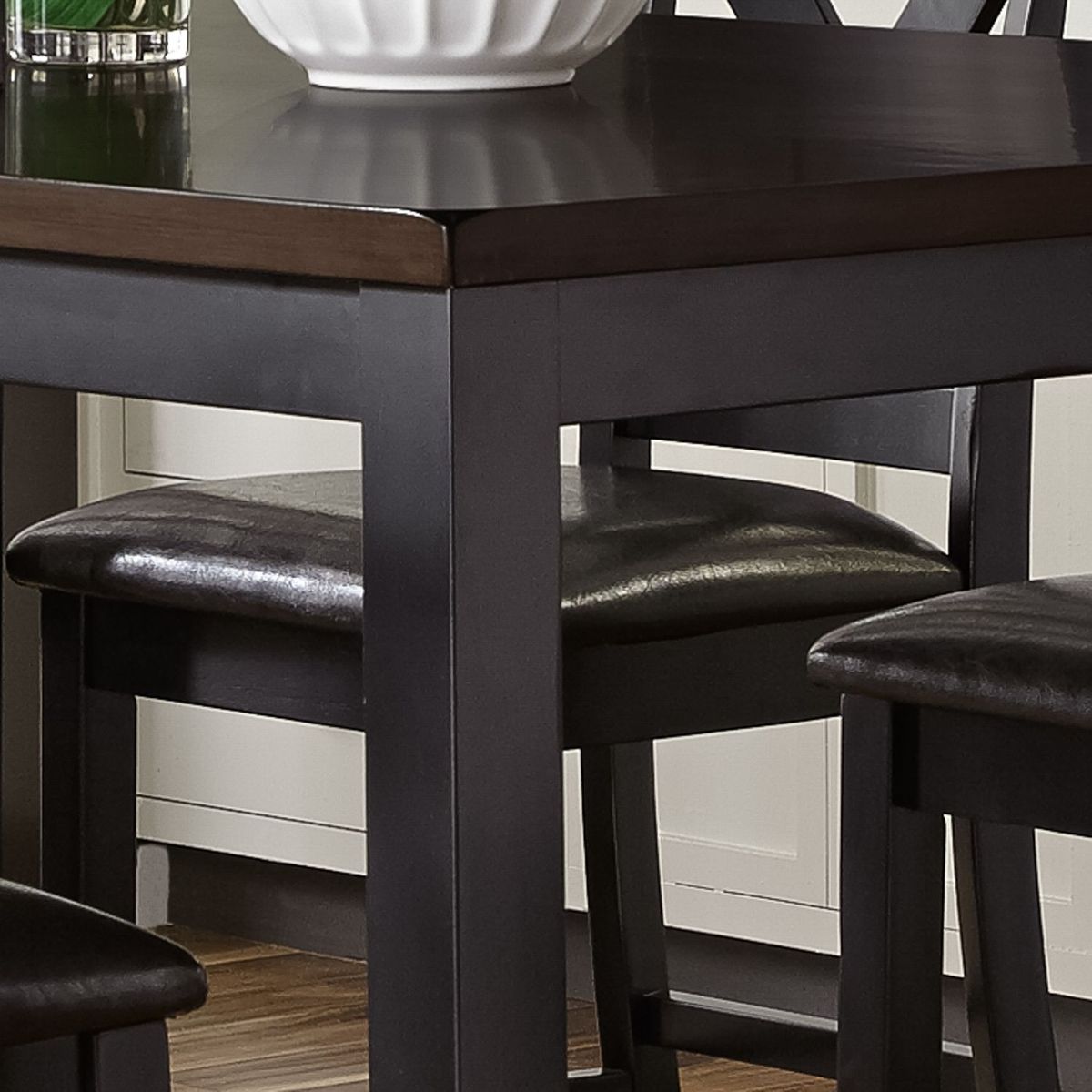 Liberty Furniture Thornton 7 Piece Rectangular Table Set in Cream