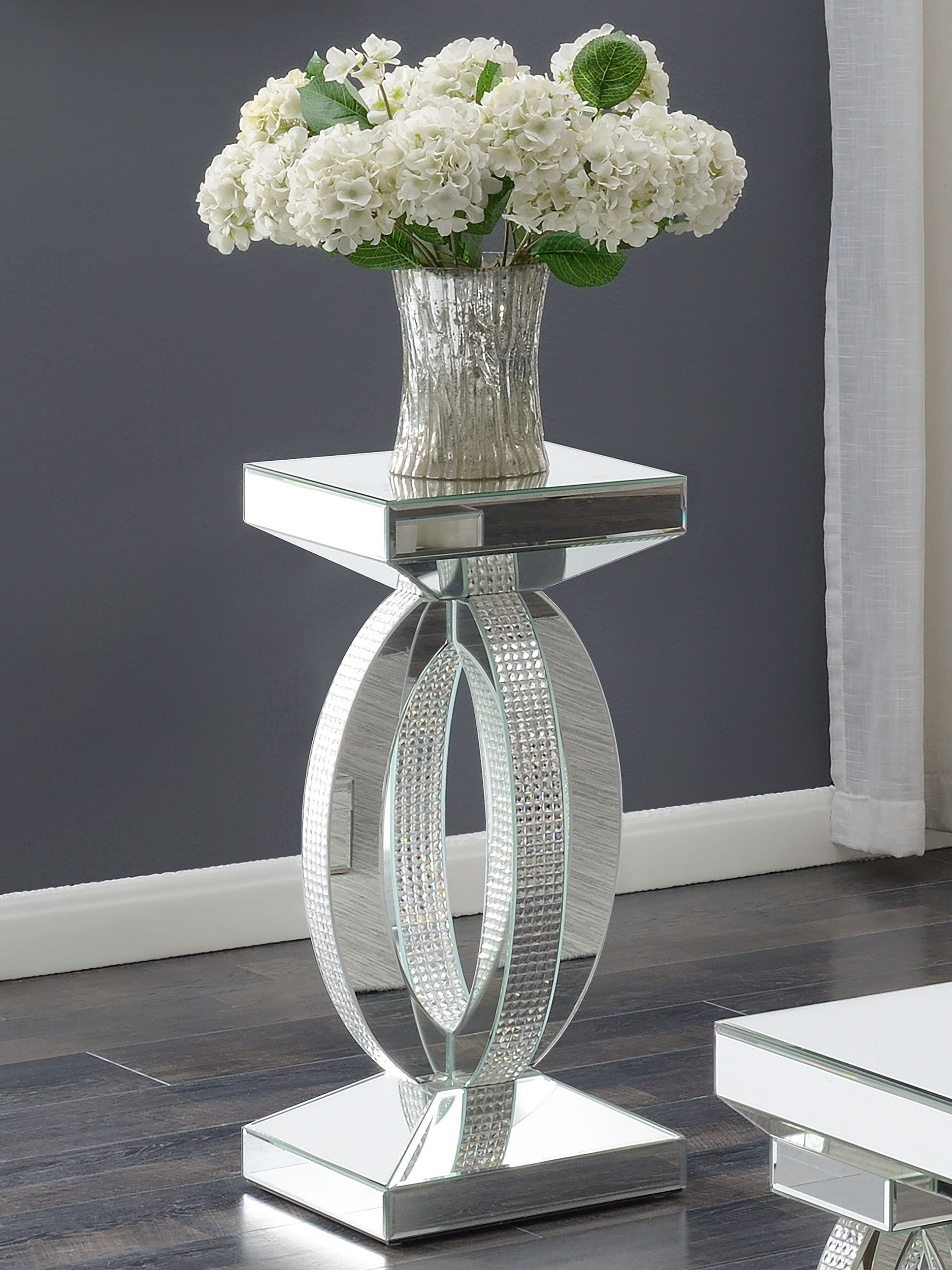 Amalia End Table