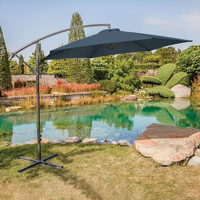 Glam Cantilever Umbrella w/ LED