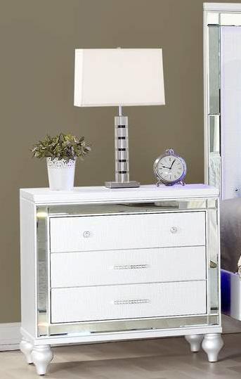 Galaxy Home Sterling 3 Drawer Nightstand in White GHF-808857739766