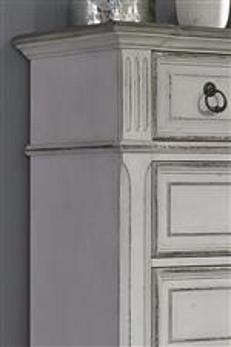 Liberty Furniture Abbey Park Drawer Dresser in Antique White