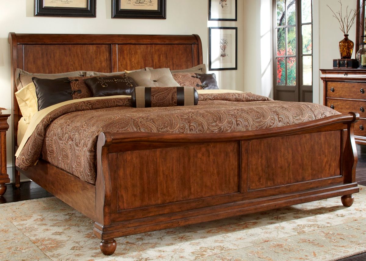 Liberty Furniture Rustic Traditions Queen Sleigh Bed in Rustic Cherry