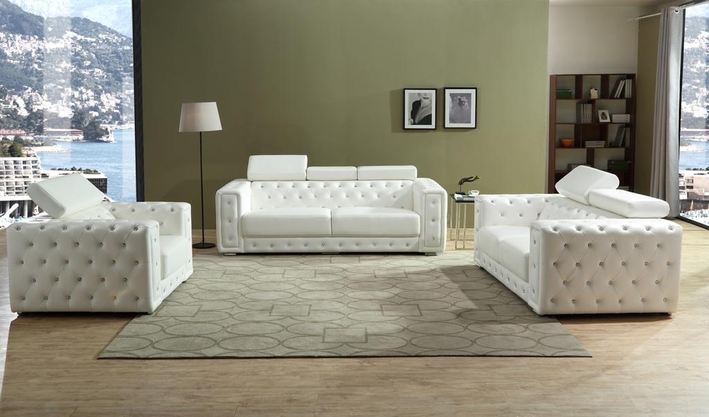 Charlise Modern Style White Loveseat in Faux Leather