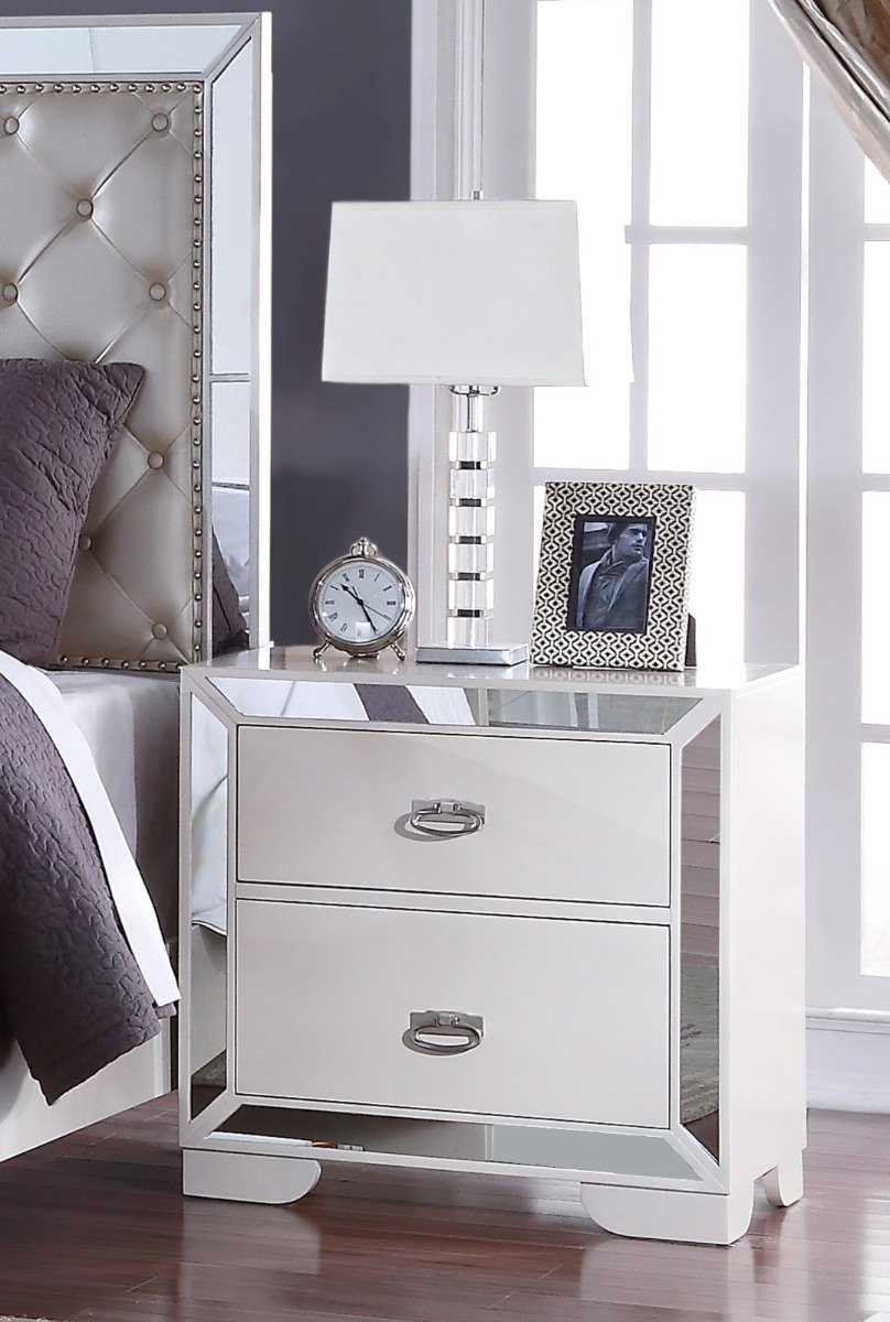Cosmos Gloria Nightstand in Pearl image